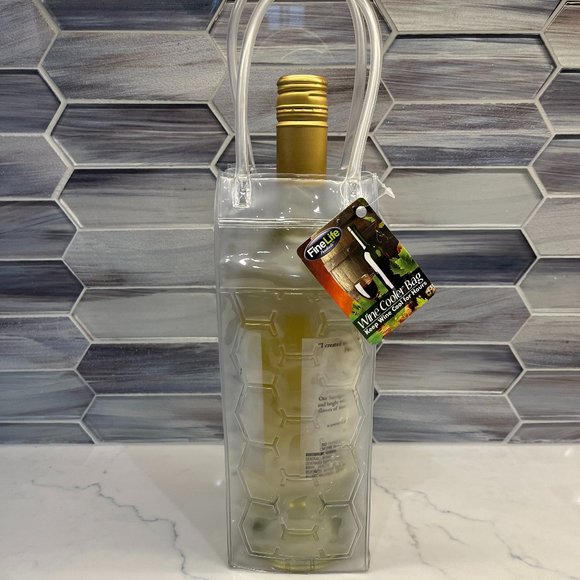 Freeze Beverage Tote / Ice Bucket To-Go / Wine Chill Bag / Clear - NWT - Picture 1 of 5